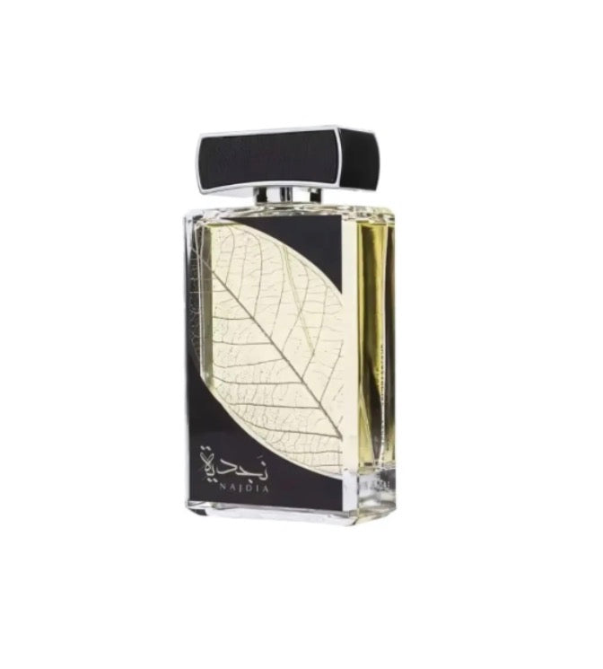 نجدية من لطافة